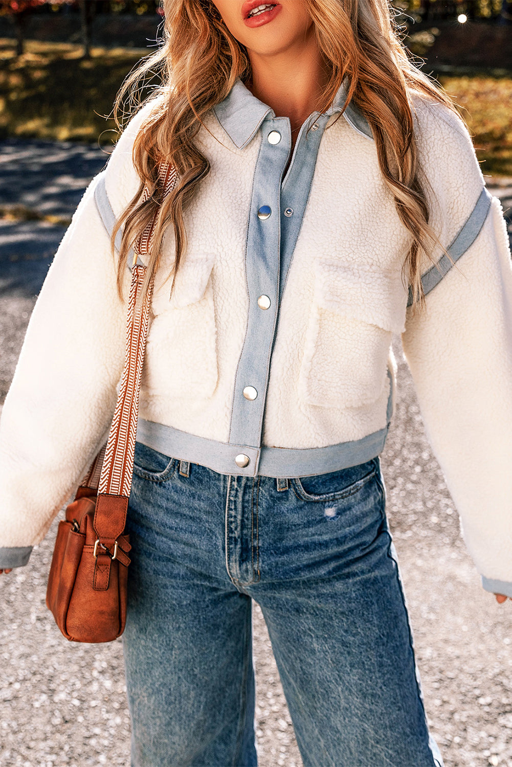 Contrast Trim Buttoned Jacket