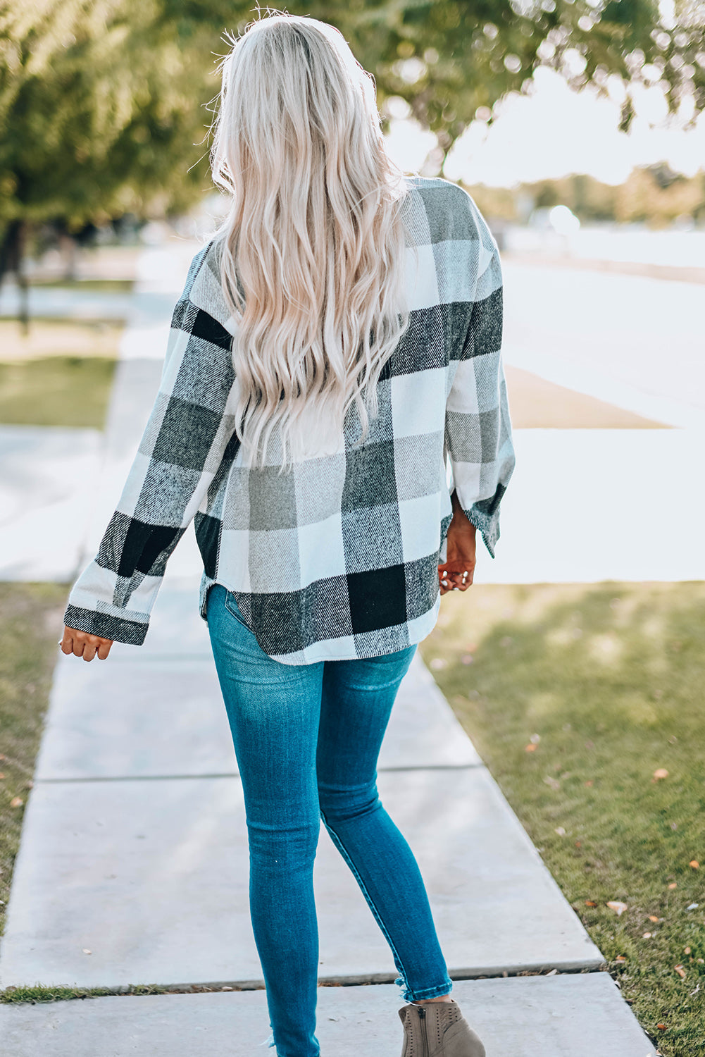 Plaid Buttoned Long Sleeve Jacket